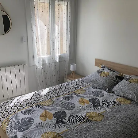 Appartamento Cosy Et Lumineux Caussens