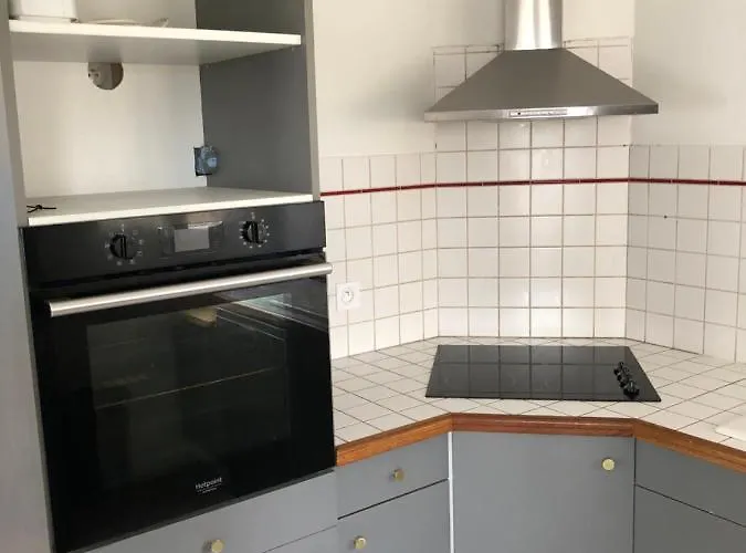 Cosy Et Lumineux Lägenhet Caussens