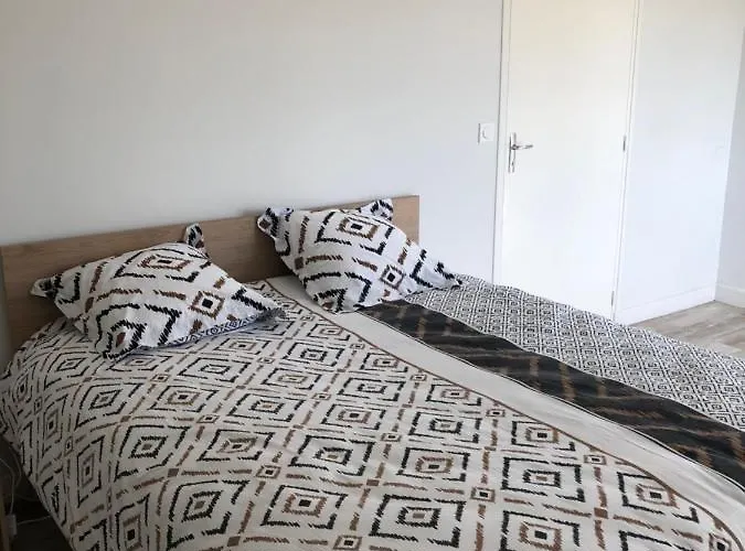 Cosy Et Lumineux Caussens